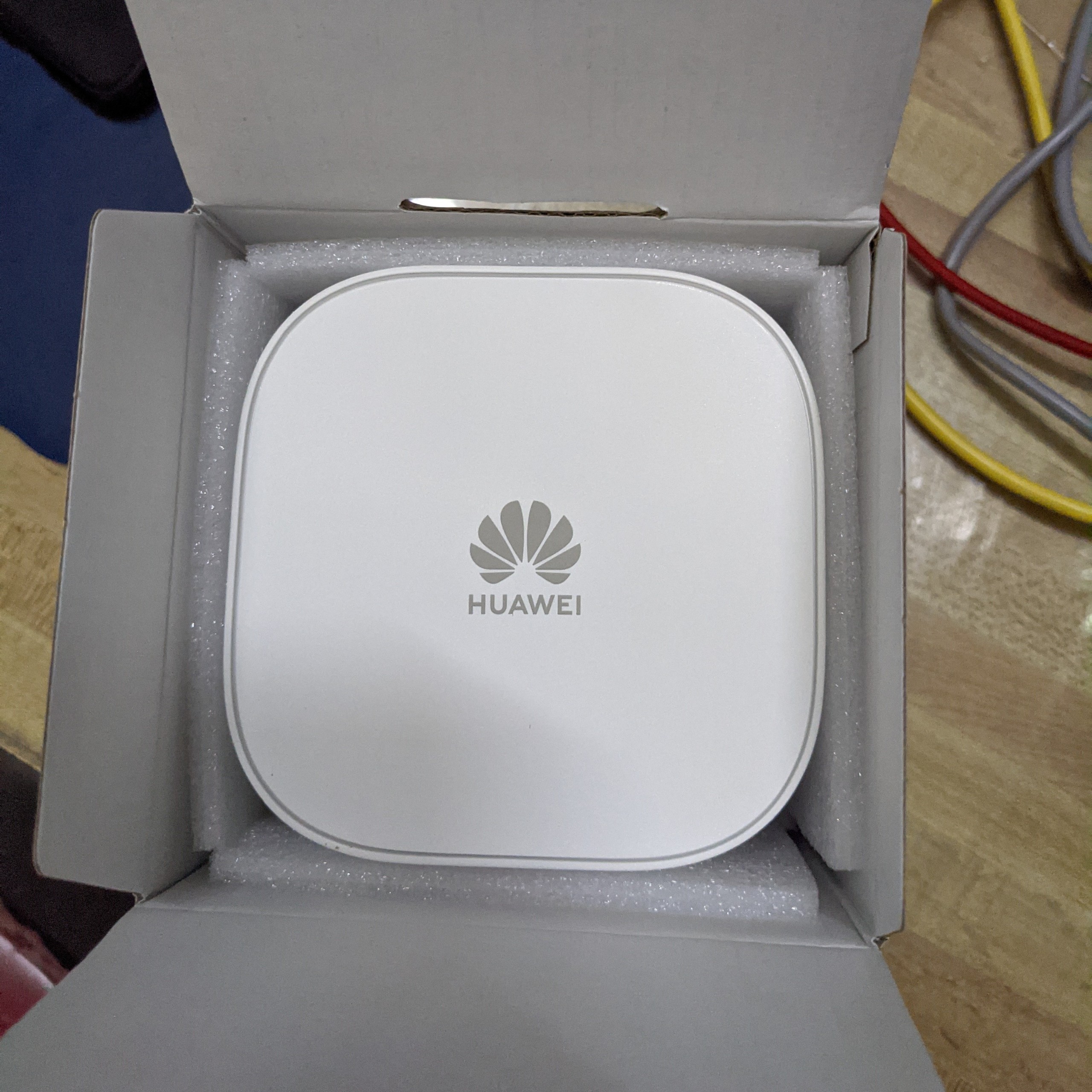 Wifi Mesh Huawei Edge ONT MU-MIMO 1200Mbps fullbox mới 100%