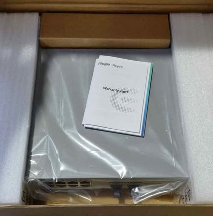 Switch Layer 2 Ruijie Reyee RG-NBS3100-8GT2SFP-P-V2 fullbox mới