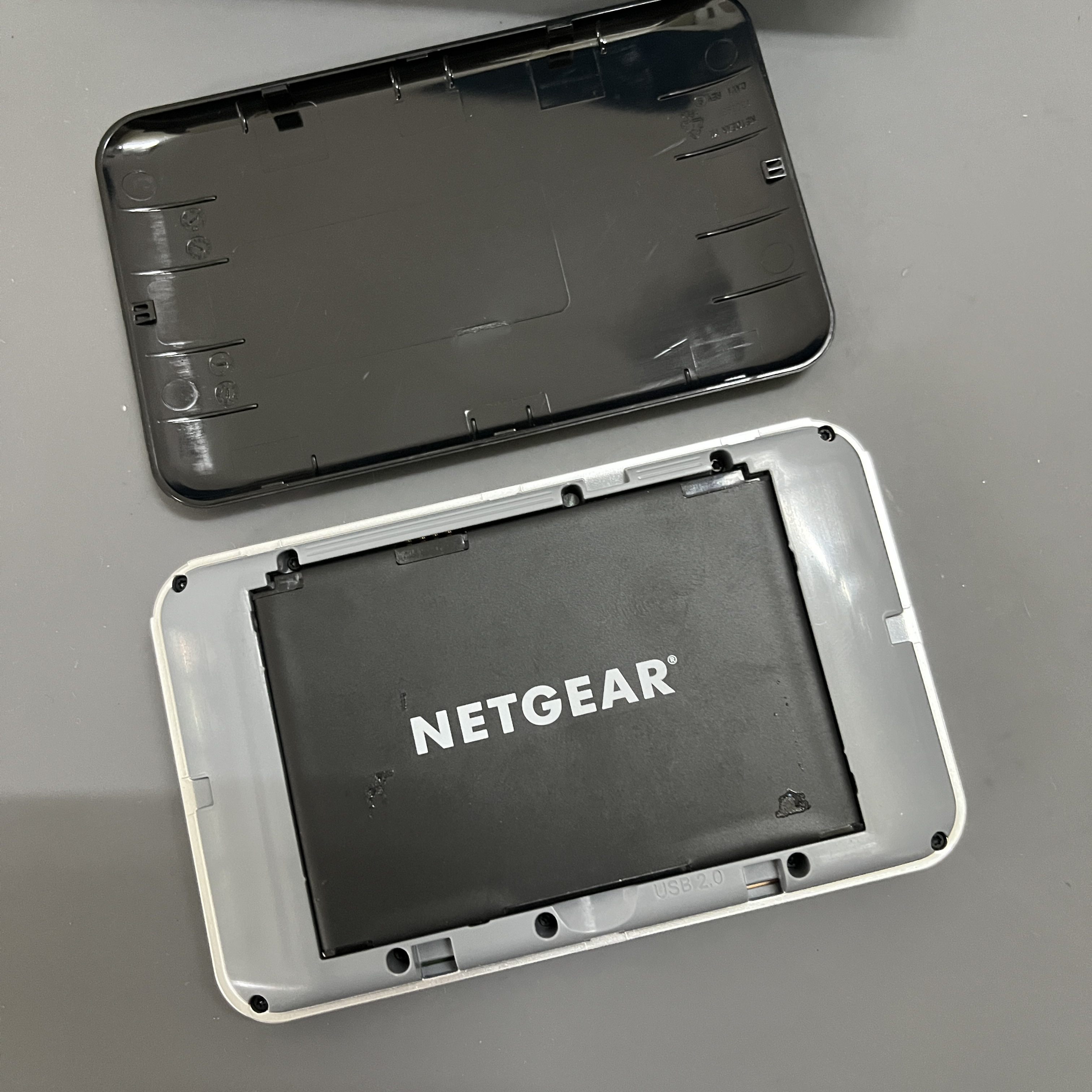 Bộ phát wifi di động 4G LTE Netgear AirCard 797S fullbox đẹp