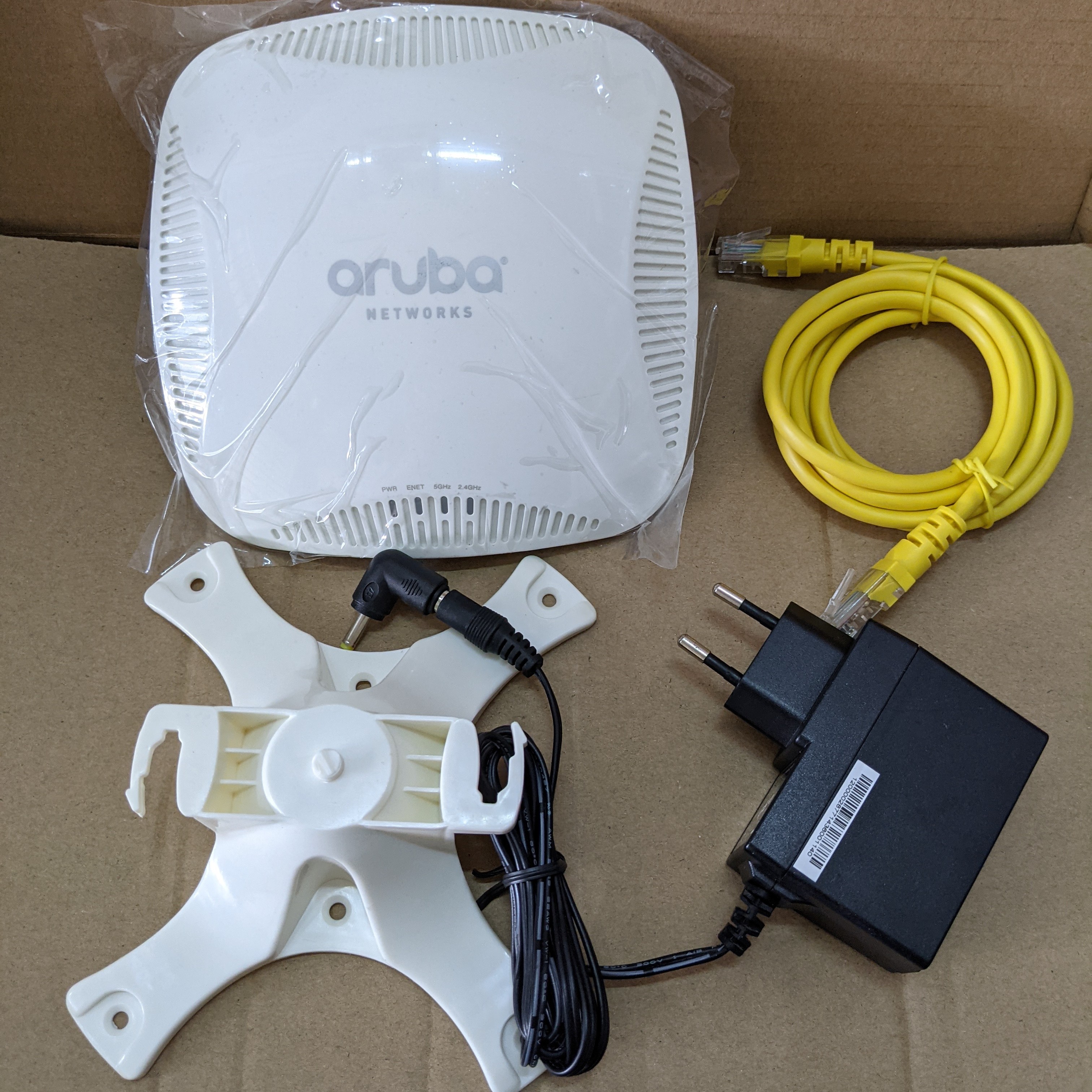 Wifi chuyên dụng Aruba 205