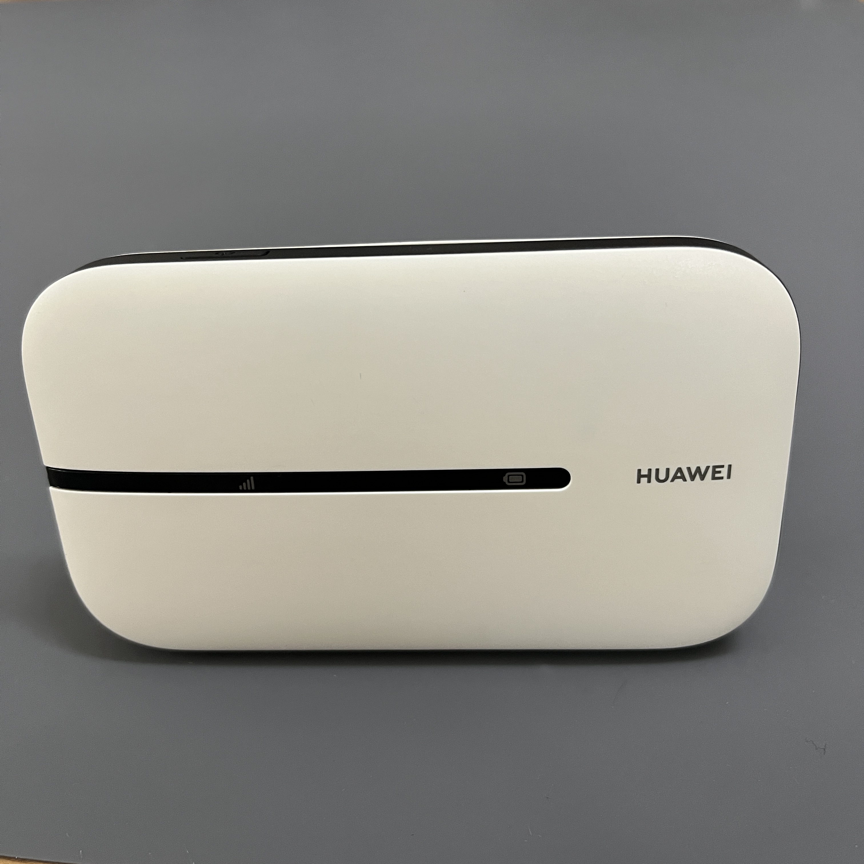 Bộ phát Wifi di động Huawei E5576-320 4G 150Mbps bản quốc tế