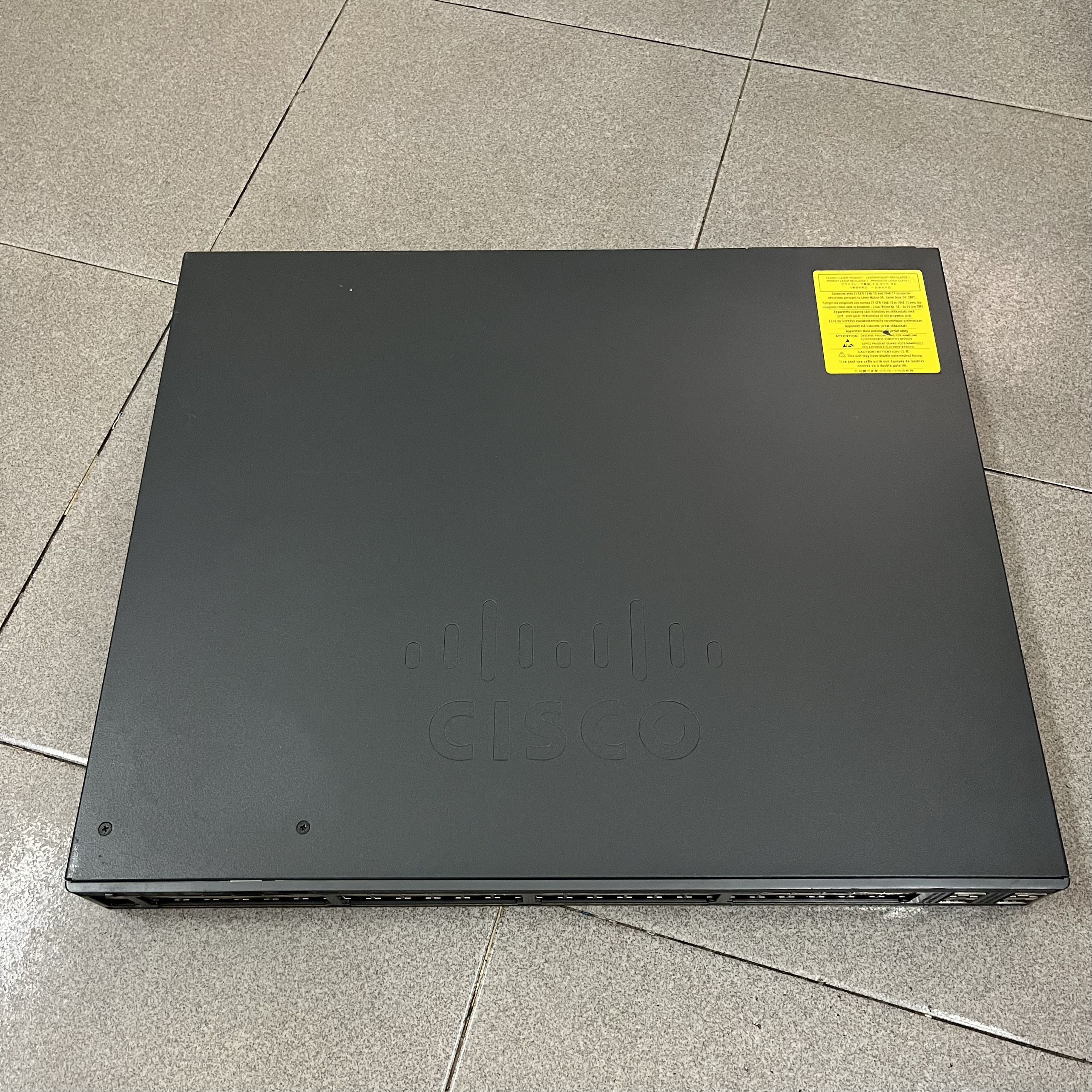 CISCO WS-C2960X-48LPS-L ( qua sử dụng )