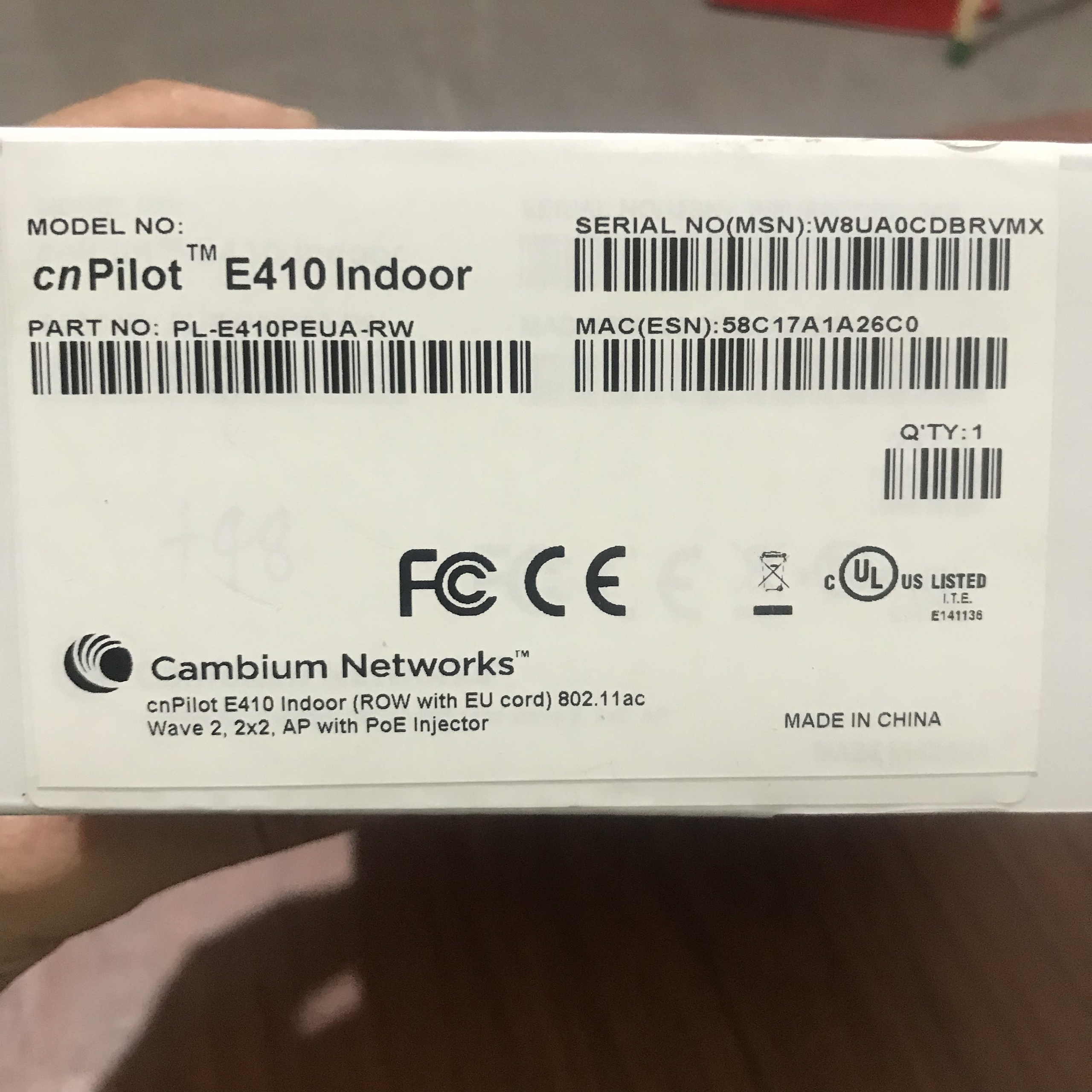 Điểm truy cập không dây cnPilot E410 MU-MIMO 802.11ac Wave 2