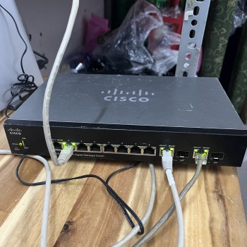 Bộ chia mạng Layer 3 Cisco SG350-10