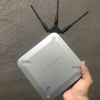 Access Point Linksys WAP4400N 300Mbps